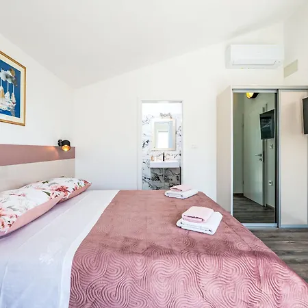 Lumi By Interhome * Marčana