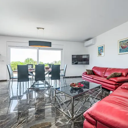 Lumi By Interhome * Marčana