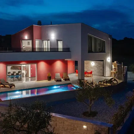 Lumi By Interhome